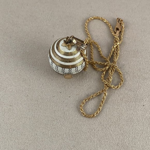 Vintage White Enamel over Gold Tone Caravelle 7 Jewel Orb or Pendant Watch - Picture 6 of 7